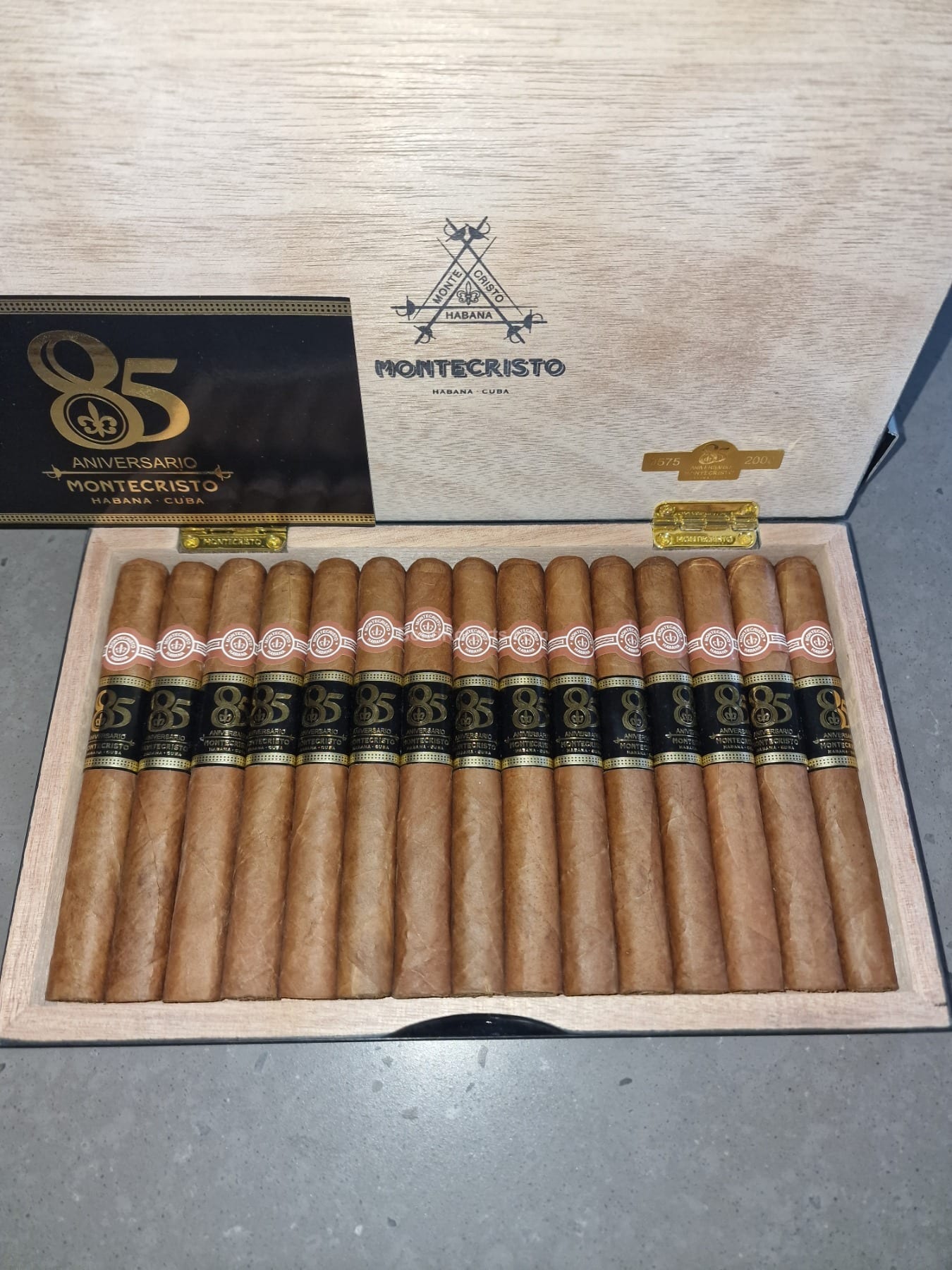Montecristo Montecristo No.3 85 Aniversario España 2020 Numbered Semi ...