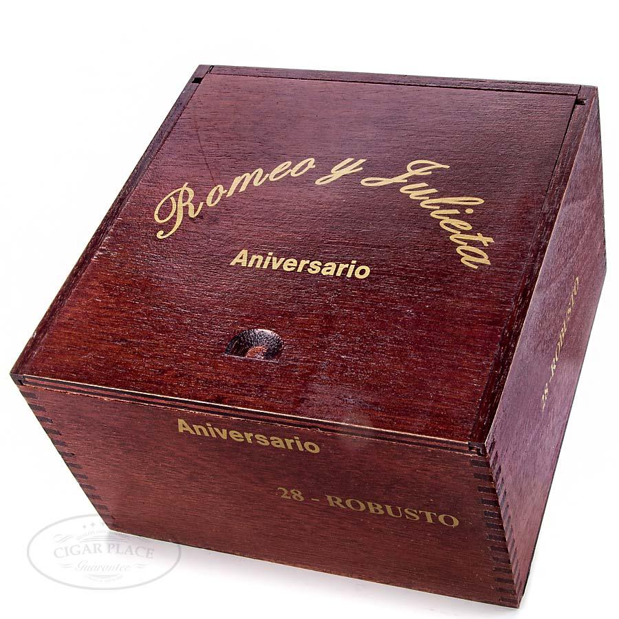 Romeo Y Julieta Aniversario Robusto Cigars
