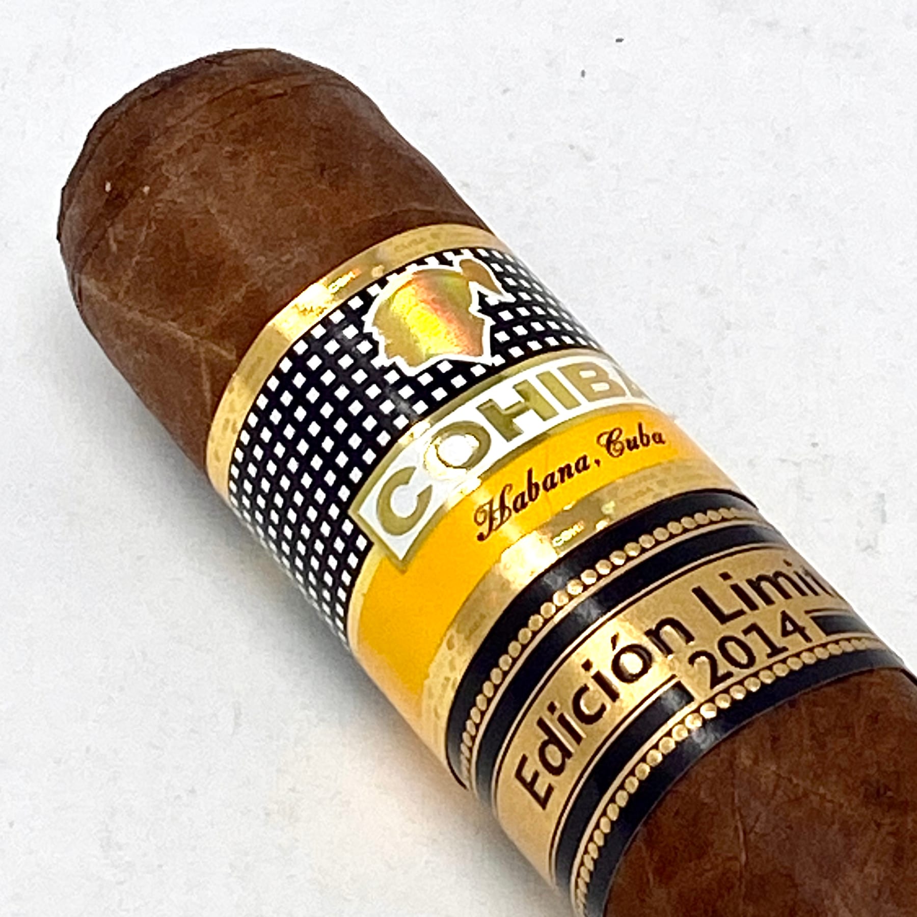 2014 Edicion Limitada Cohiba Robustos Supremos | The 'Dirty' Ashes