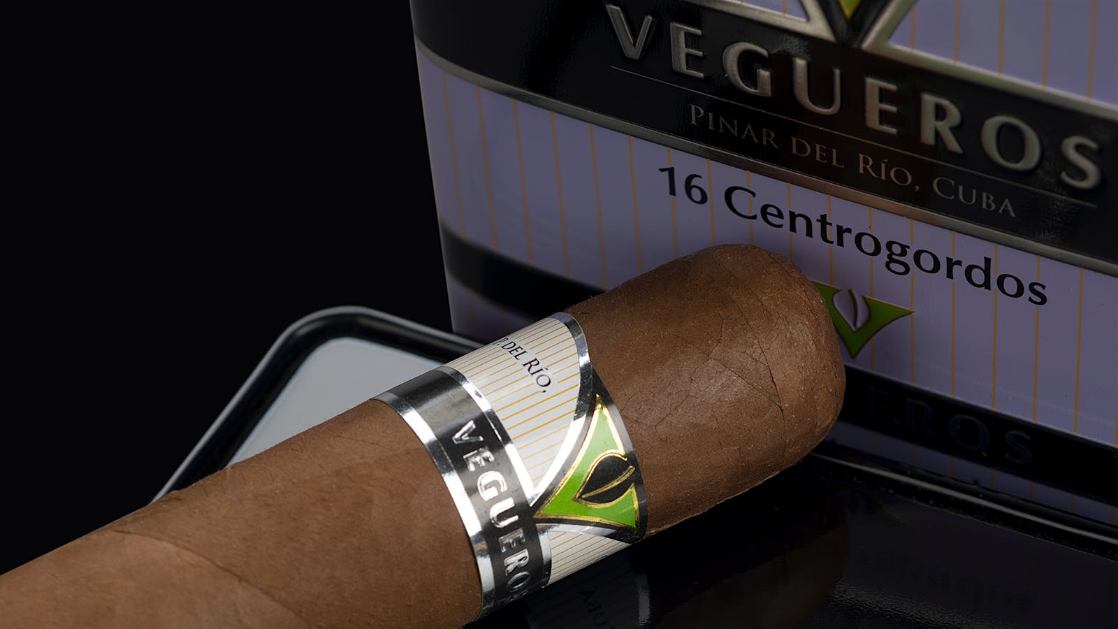 Cuban Vegueros Gets A New Size | Cigar Aficionado