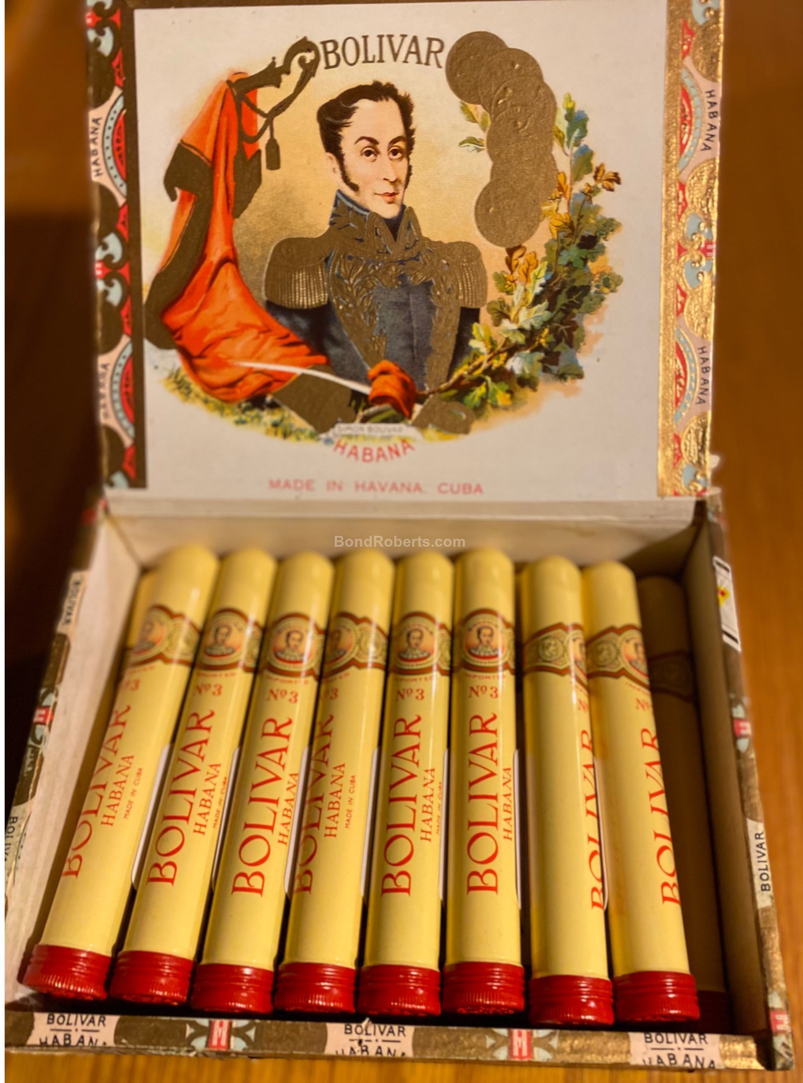Bolívar Tubos No.3 玻利瓦尔铝管 3 号