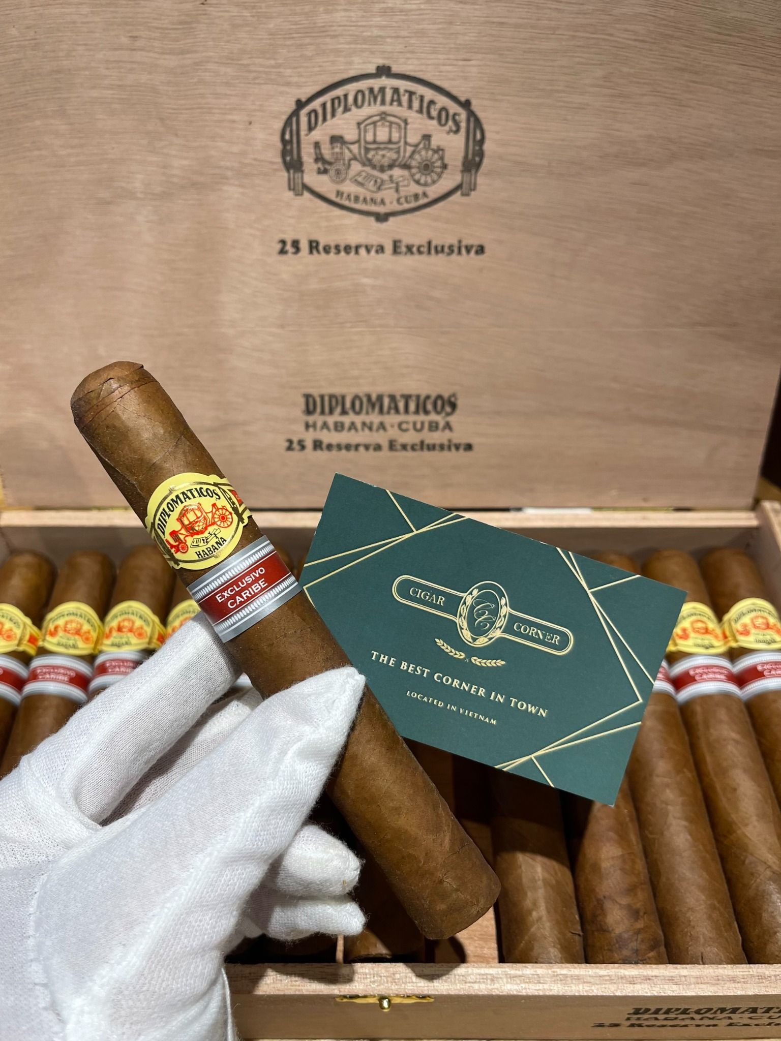DIPLOMATICOS Reserva Exclusiva-25s (Giá: Liên hệ) - Cigar Corner