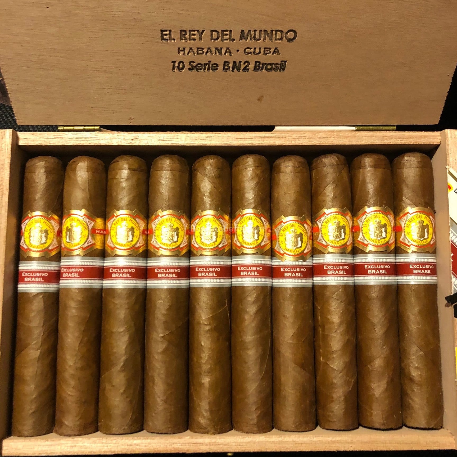 El Rey del Mundo Serie BN2 Edición Regional Brasil 2021 Numbered semi ...