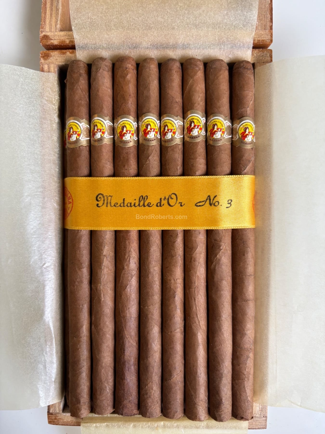 La Gloria Cubana Medaille d'Or No.3 2002 Varnished 8-9-8 Box of 25 ...