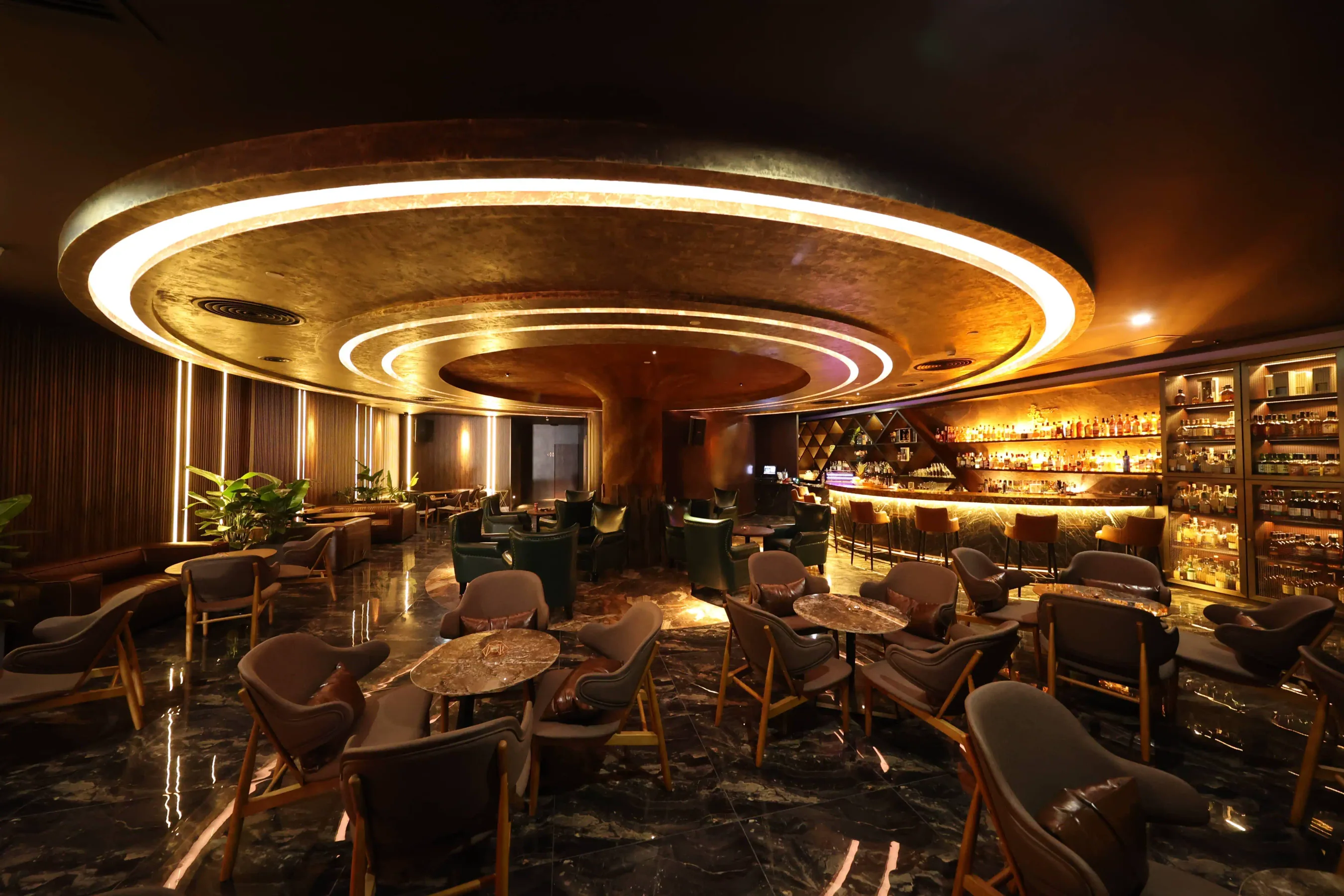 思墨客雪茄威士忌吧（粤海街道科苑路店） 雪茄吧