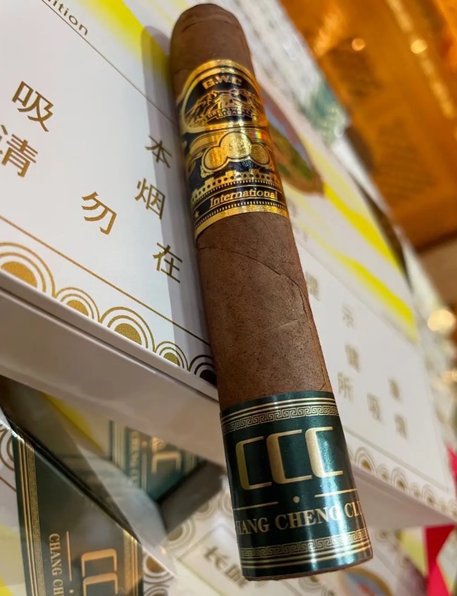 长城雪茄·龙华授权店 雪茄吧