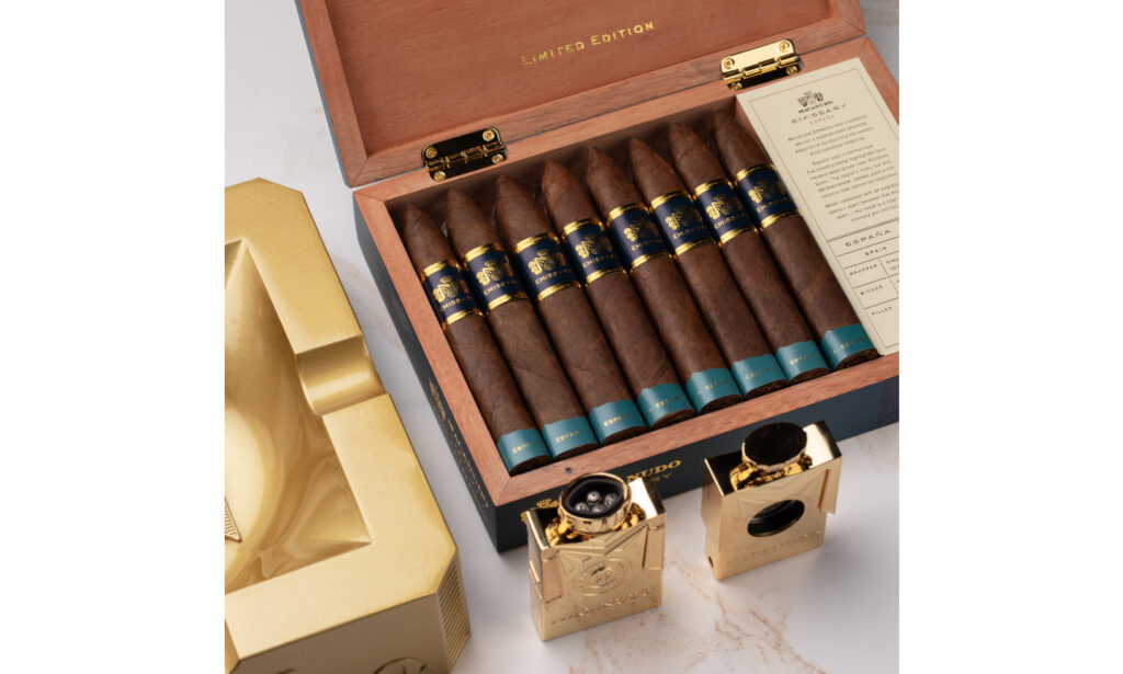 C.L.E. 奥地利地区限定 大鱼雷 C.L.E. Exclusivo Regionales Austria Gran Torpedo