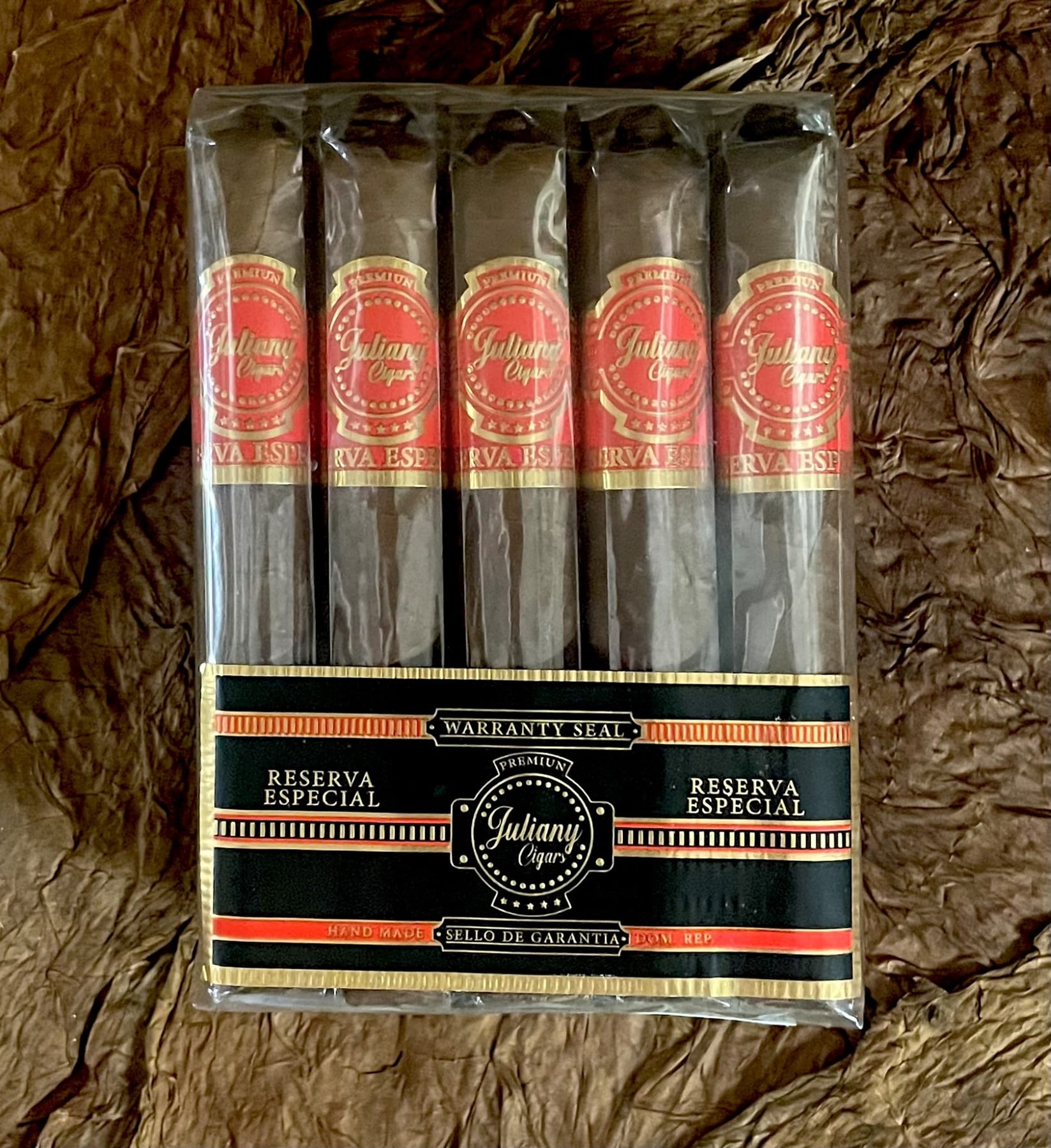 Juliany Reserva Especial Corojo Robusto- Bundle of 10 Cigars | James ...