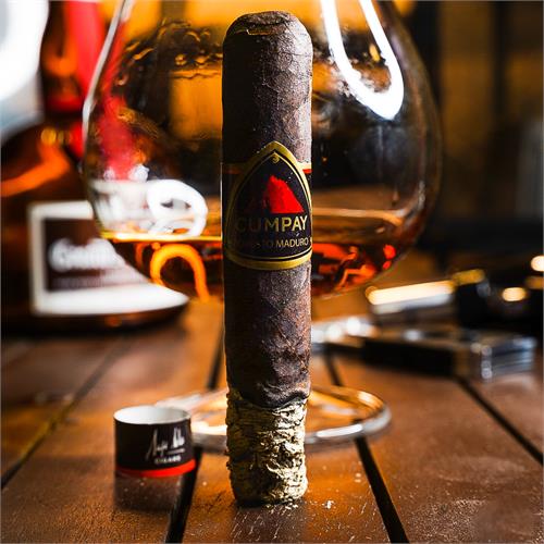 Cumpay Maduro 康佩马杜罗