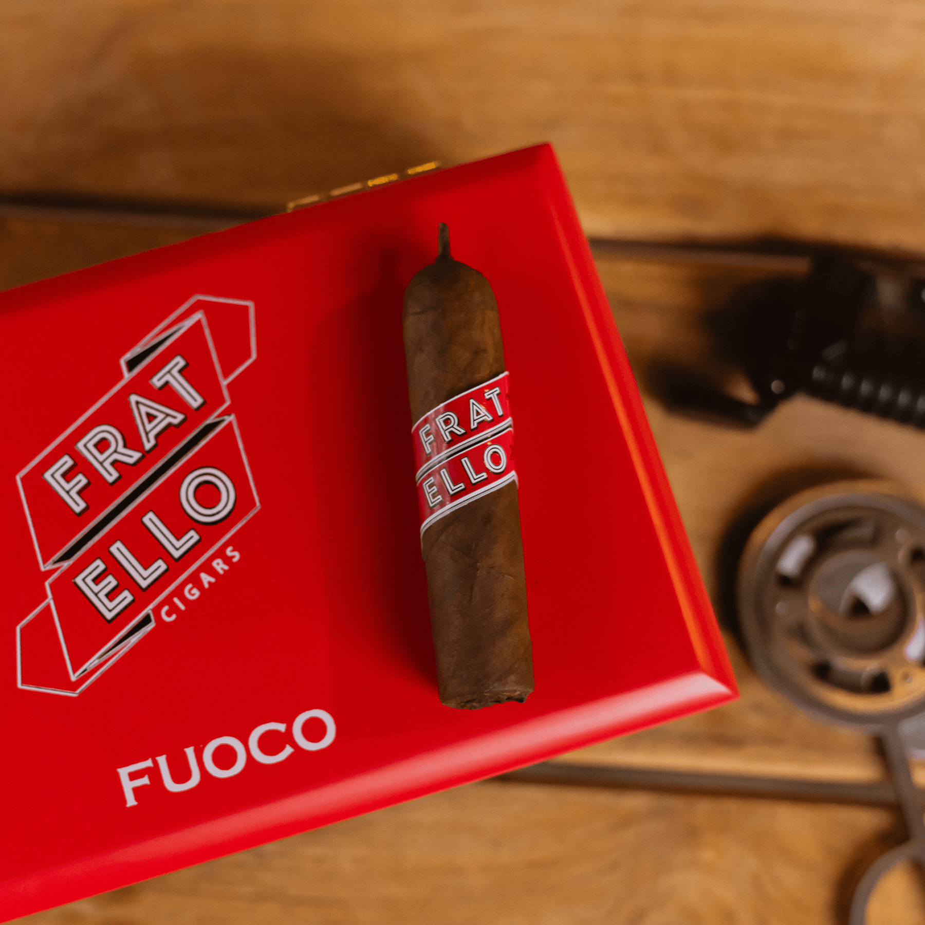 Fratello 弗雷特罗白火托罗 雪茄資料