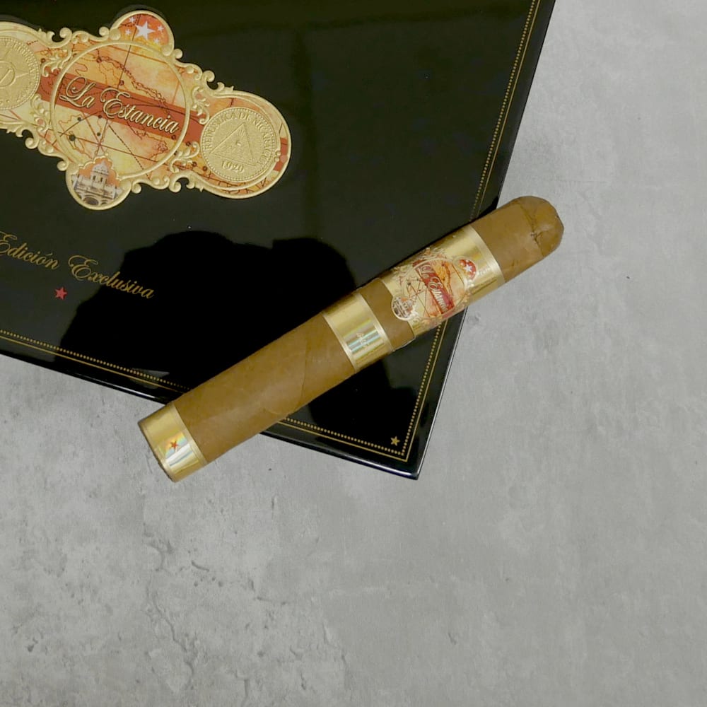 La Estancia Edicion Exclusiva #52 Cigar - Box of 10