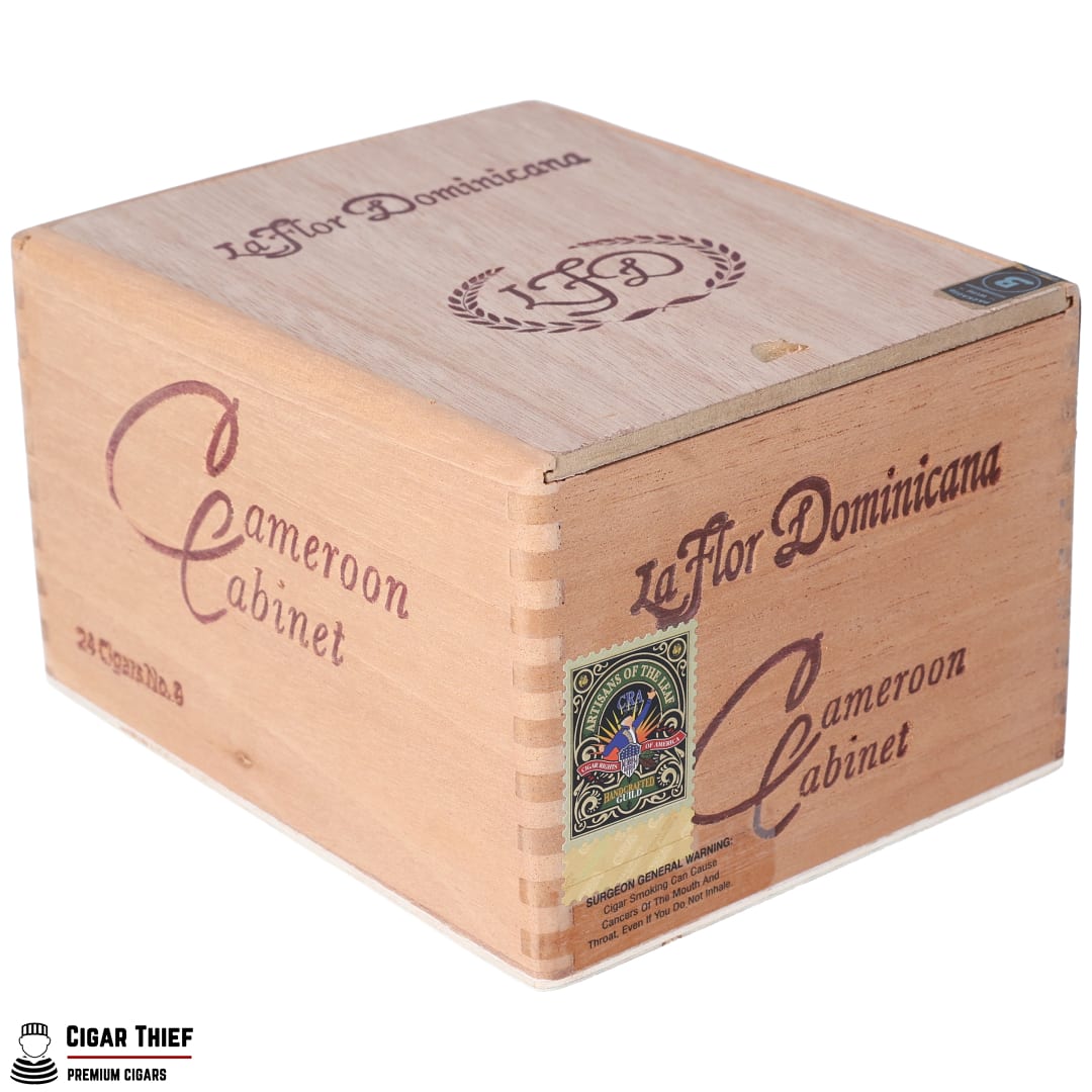 La Flor Dominicana Cameroon Cabinet