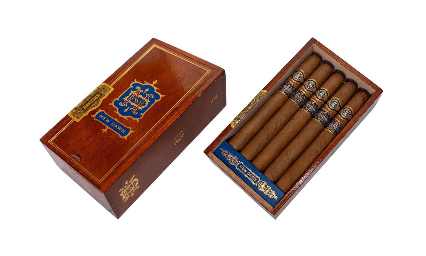HR Cigars Blue Line Corona Gorda 46 x 139.7