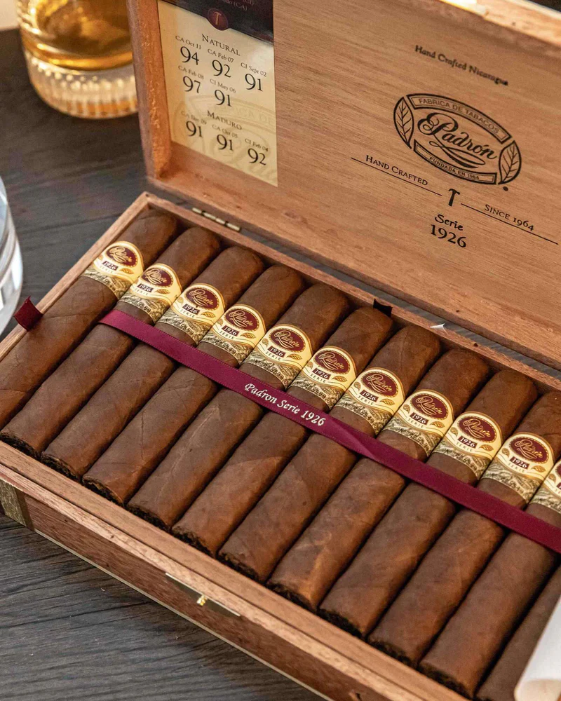 Padrón 帕德隆1926系列第9号天然茄衣 雪茄資料
