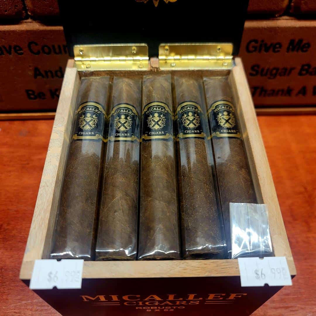 Micallef Black Robusto Single | Underground Cigar Shop & Lounge