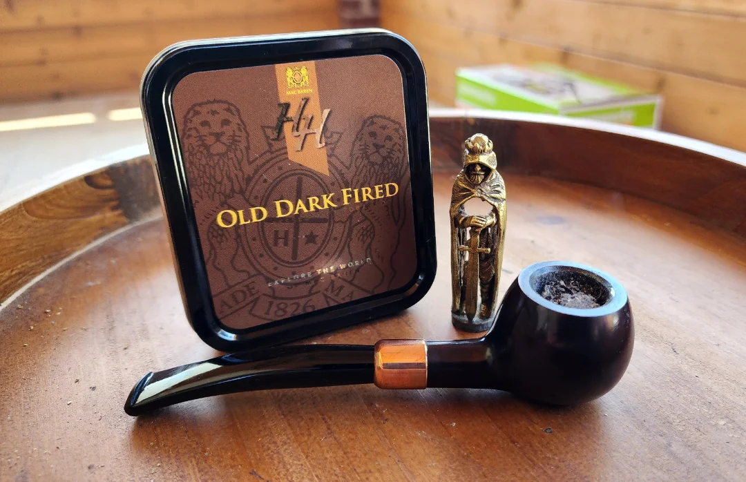 New Fathers Day pipe and leaf. Mac Baren HH Old Dark Fired in a ...