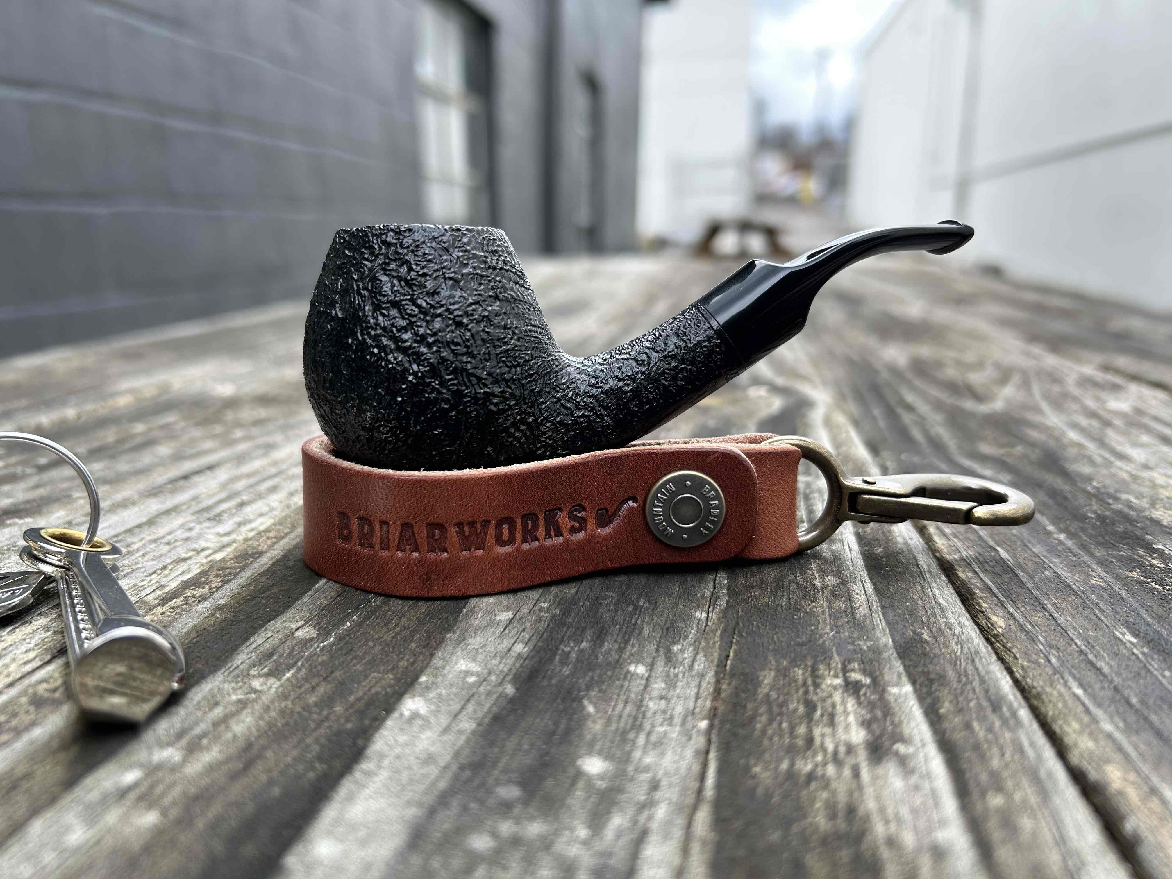 BriarWorks 布赖尔工坊 黑与褐 煙絲資料