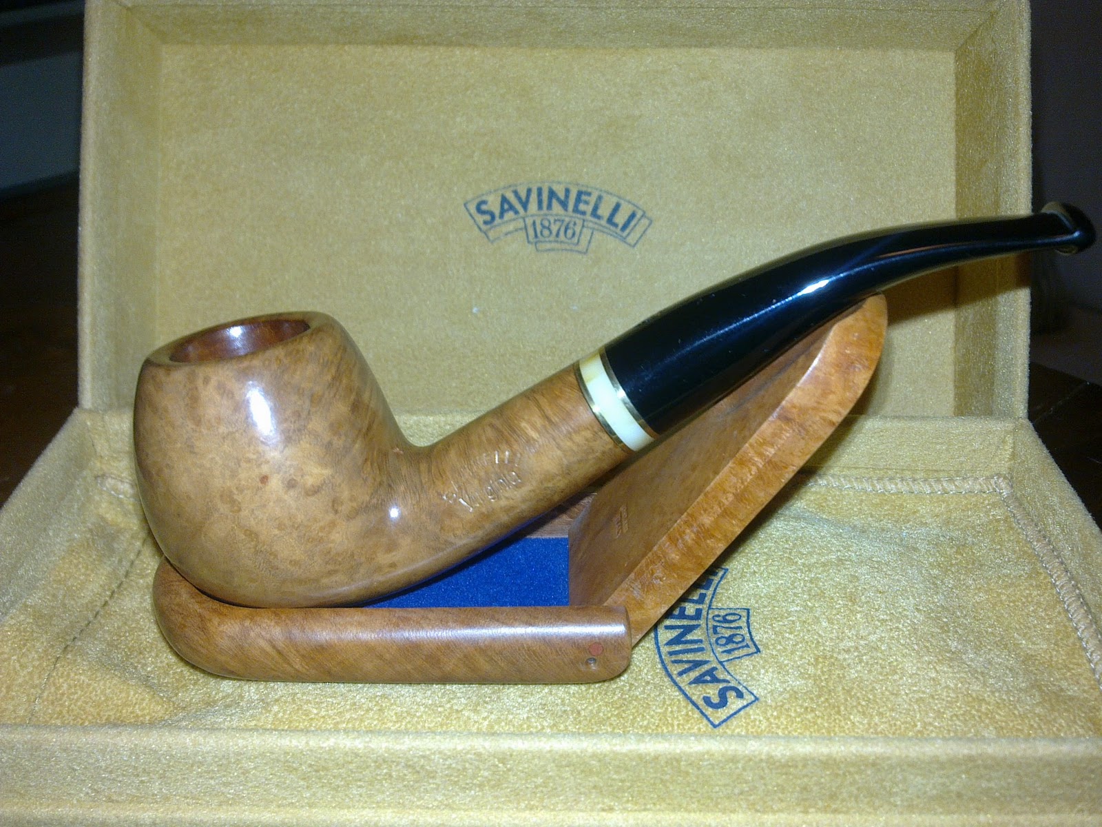 TABACCHERIA CARPENE': PIPE SAVINELLI, "VIRGINIA"