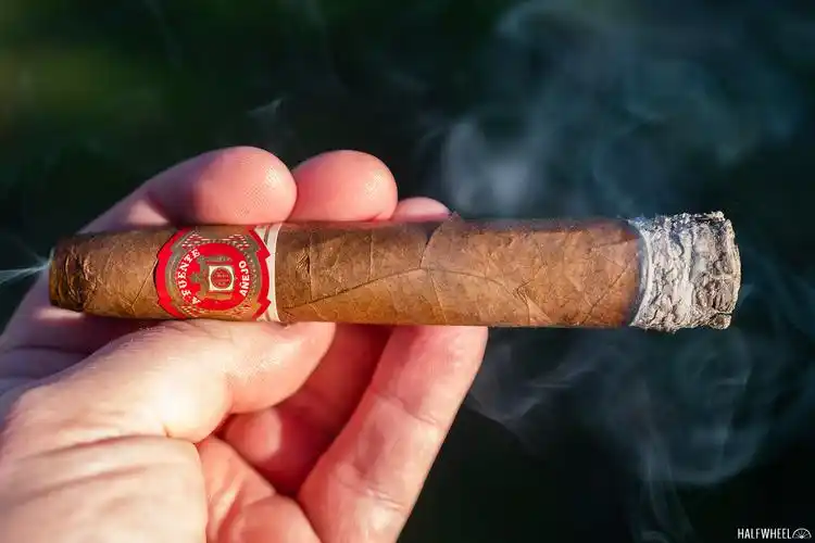 Arturo Fuente 阿图罗・富恩特（多米尼加）