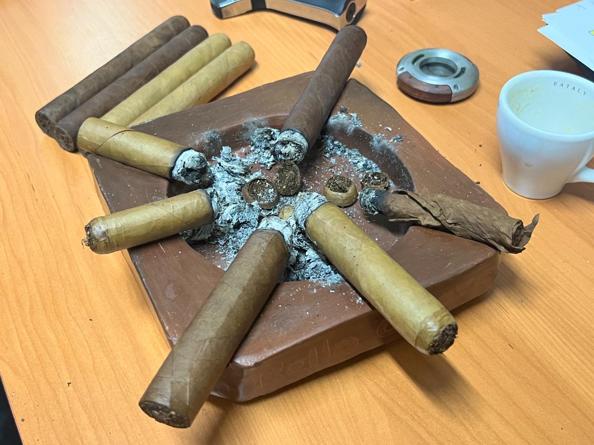 How To Create Your Own Cigar Blend - Bespoke Cigar Co. - Private Label ...