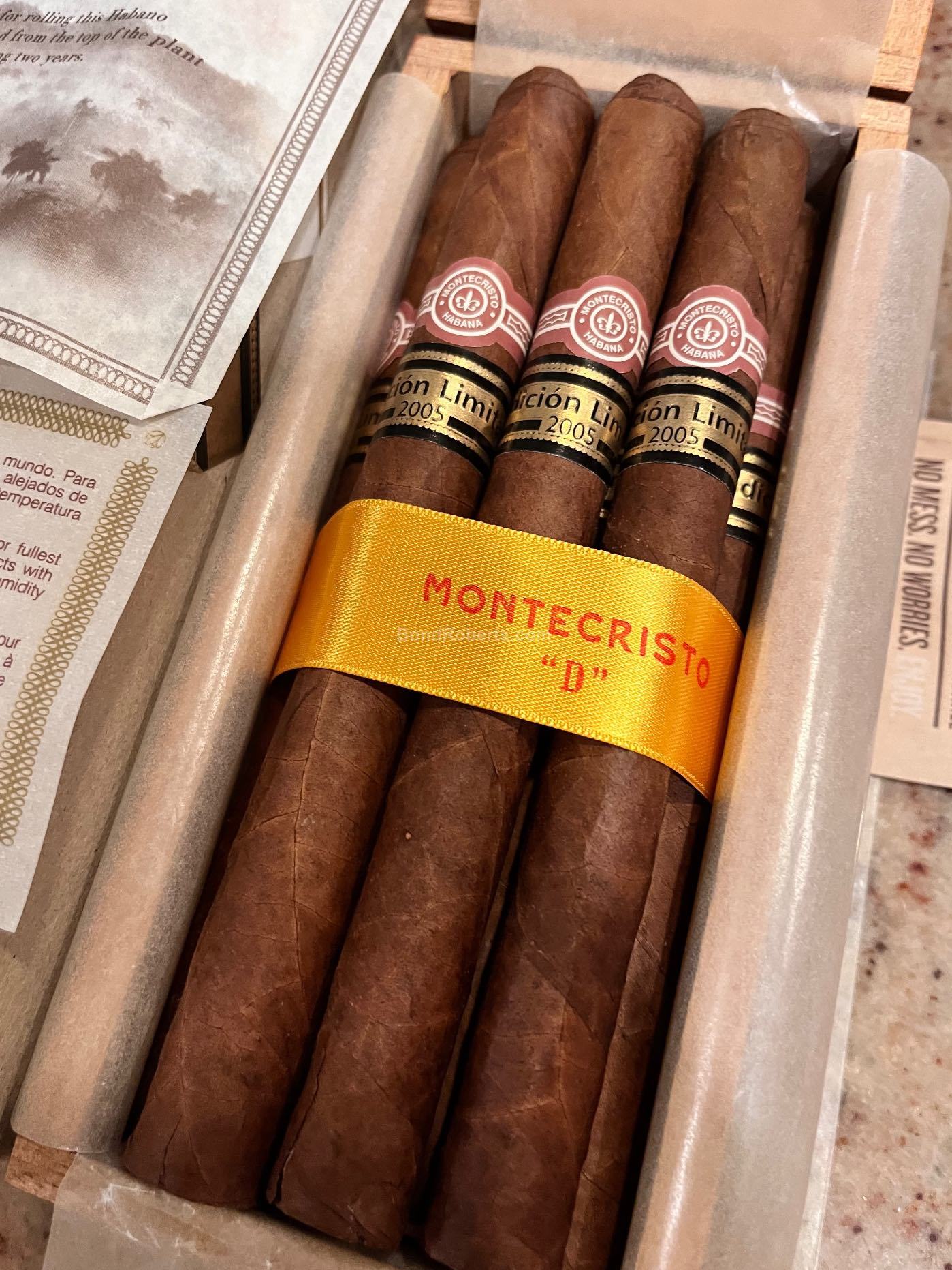 Montecristo Montecristo D Edición Limitada 2005 Varnished 8-9-8 Box of ...