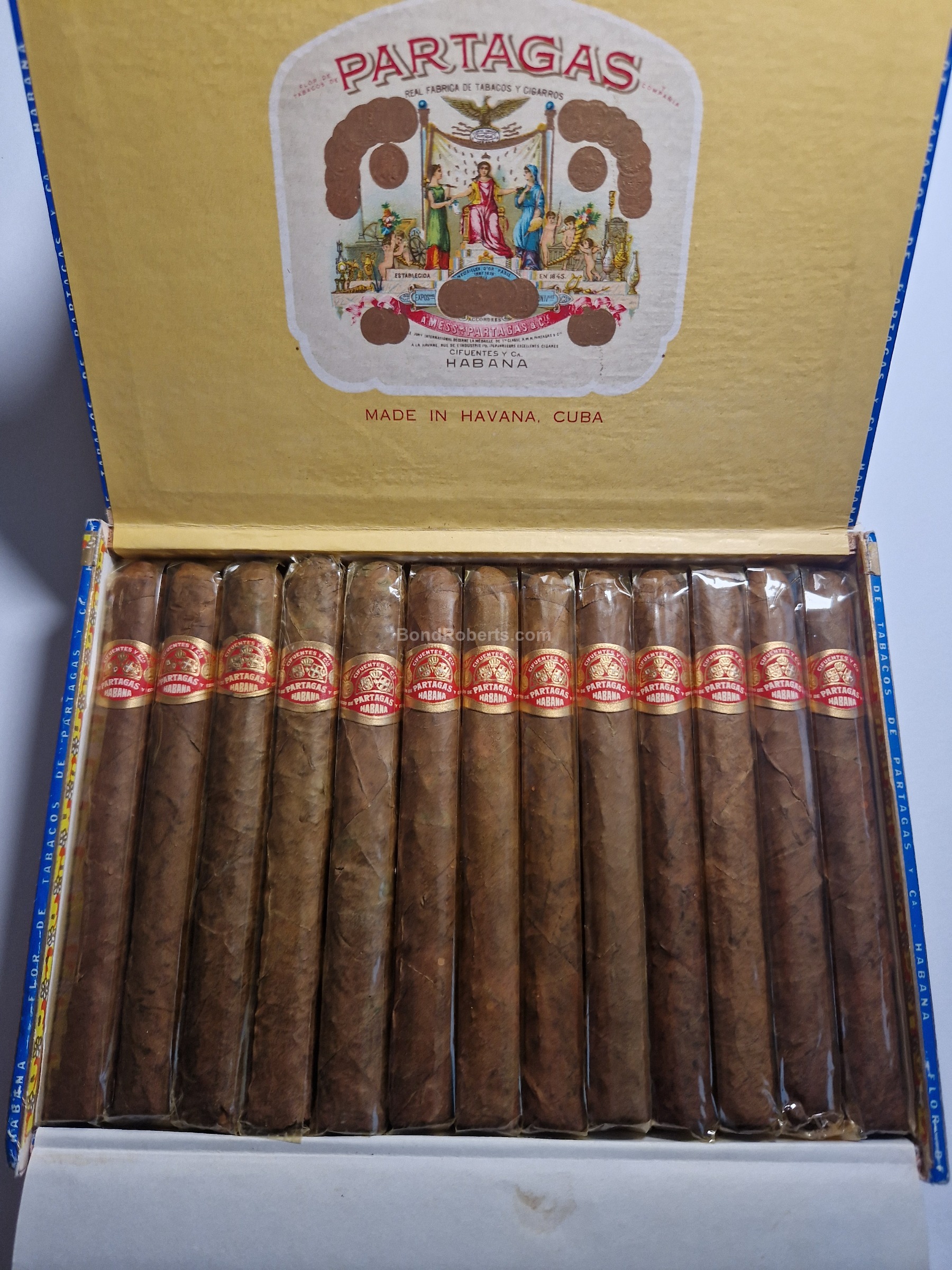 Partagás Super Partagás Dress Box of 25 cigars in cellophane 27032