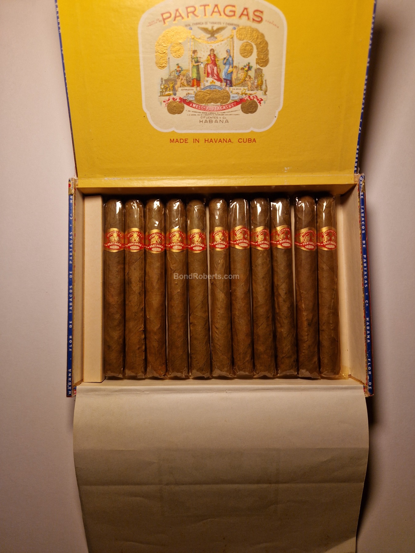 Partagás Super Partagás Dress Box of 25 cigars in cellophane 34285