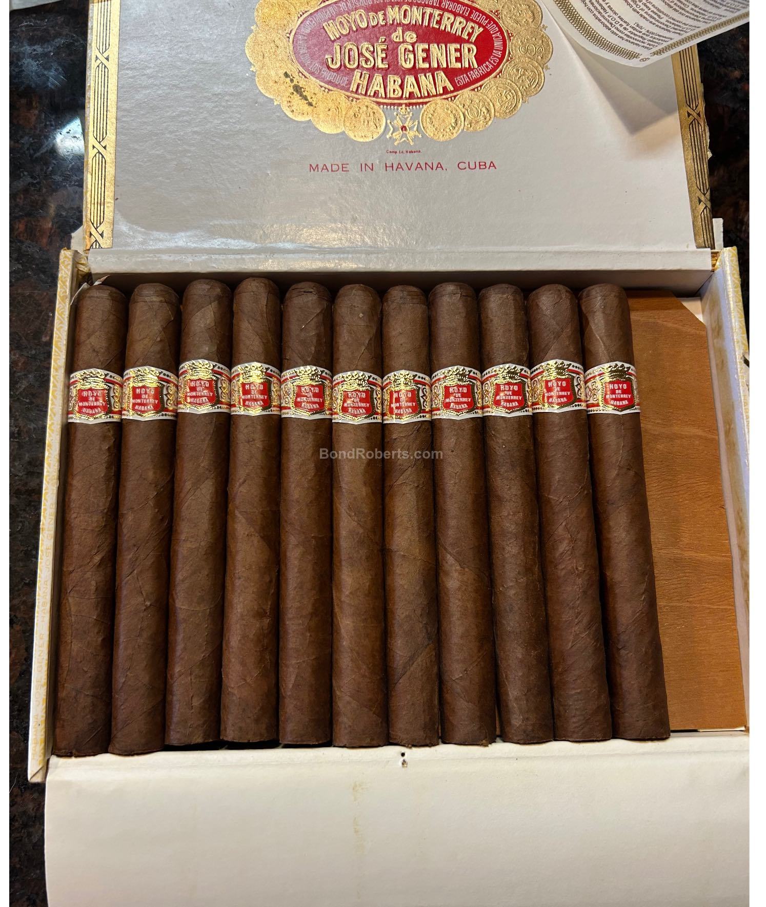 Hoyo de Monterrey Palmas Extra 2016 Dress Box of 25 cigars 19665