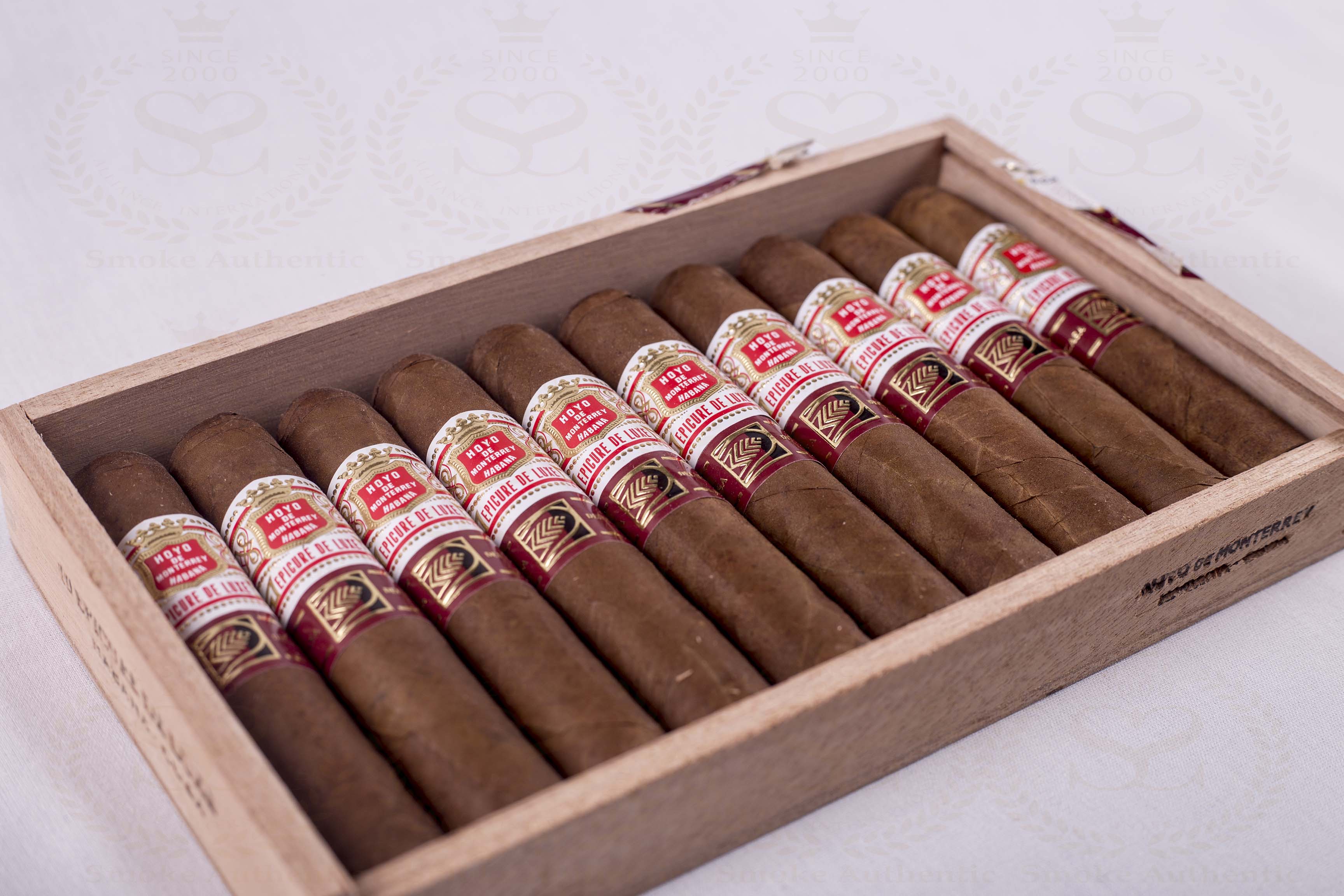 Hoyo De Monterrey Epicure Deluxe 10 Cigars - SS Alliance International