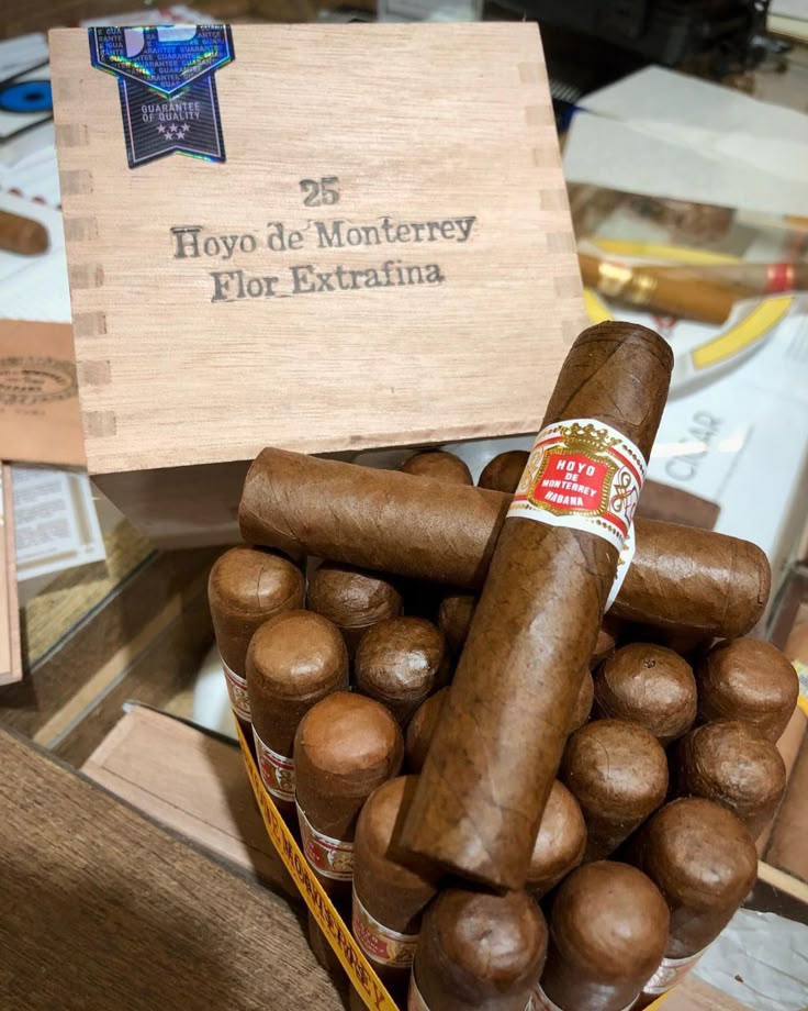 Buy Hoyo de Monterrey Petit Robusto | Cigars and whiskey, Cigars ...
