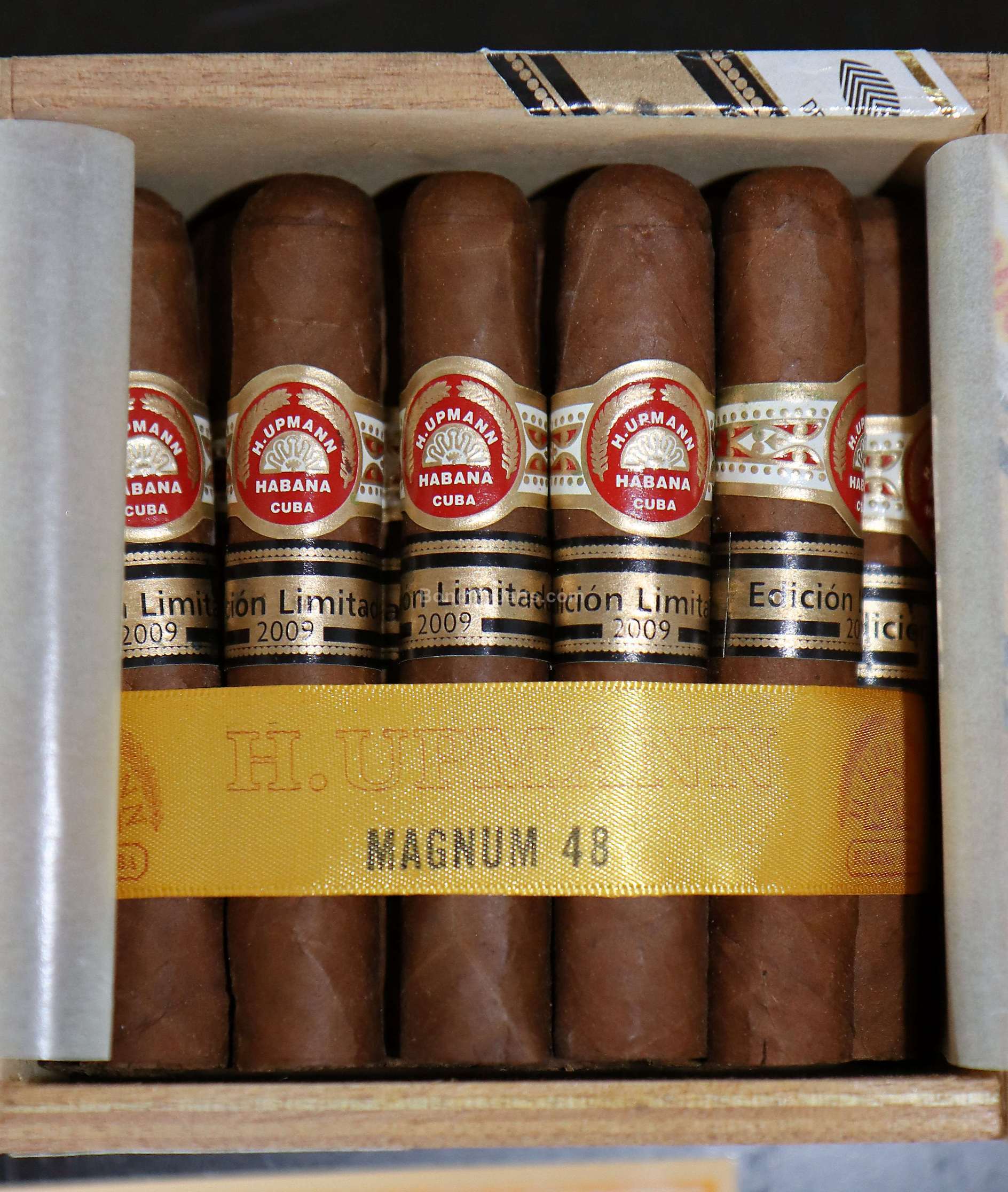 H. Upmann Magnum 48 Edición Limitada 2009 Slide Lid Box of 25 cigars 20712