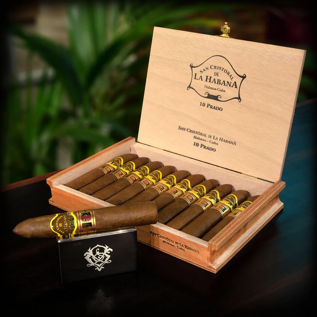 San Cristóbal de La Habana 圣克里斯托瓦尔 普拉多 小金字塔 雪茄资料