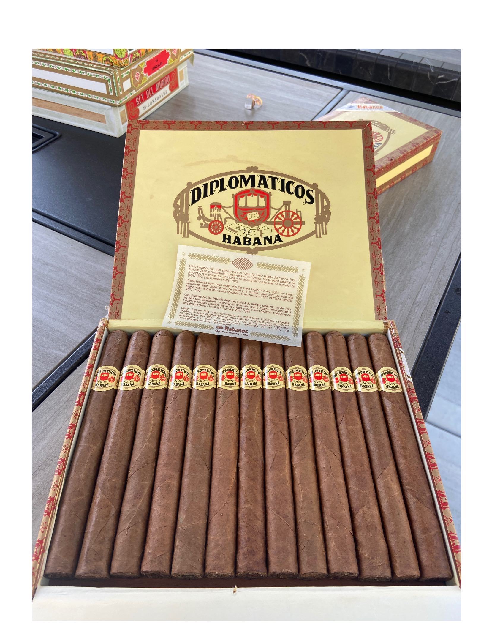 Diplomáticos No.1 外交家 一号（不在售）