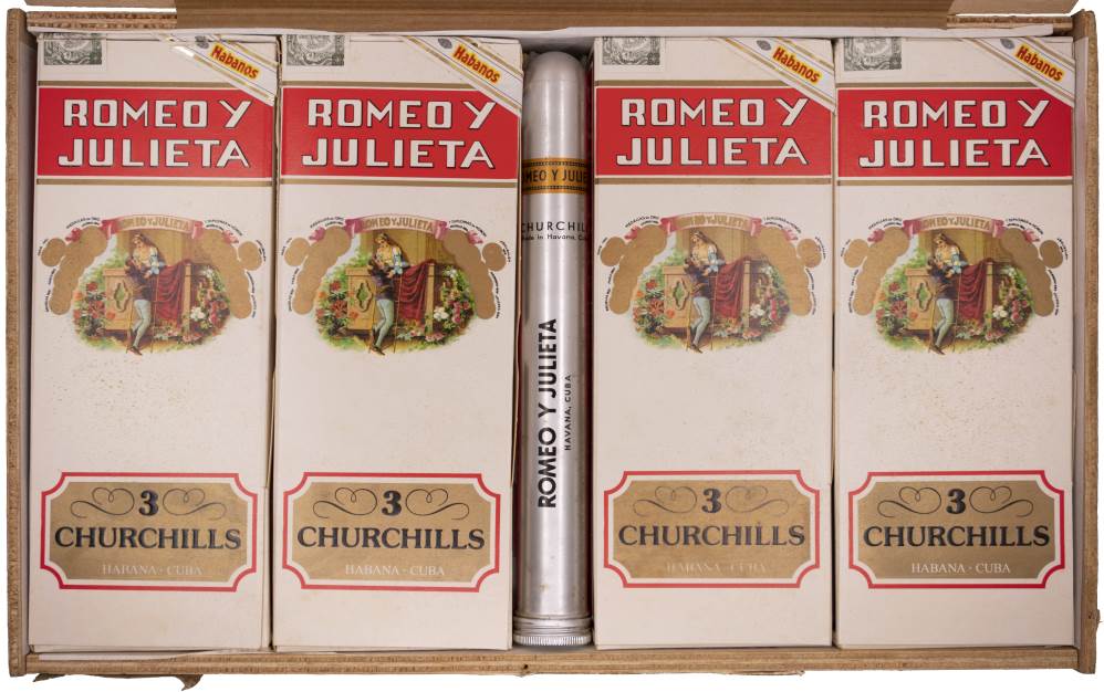 Romeo y Julieta Churchills Añejados 罗密欧与朱丽叶丘吉尔陈年