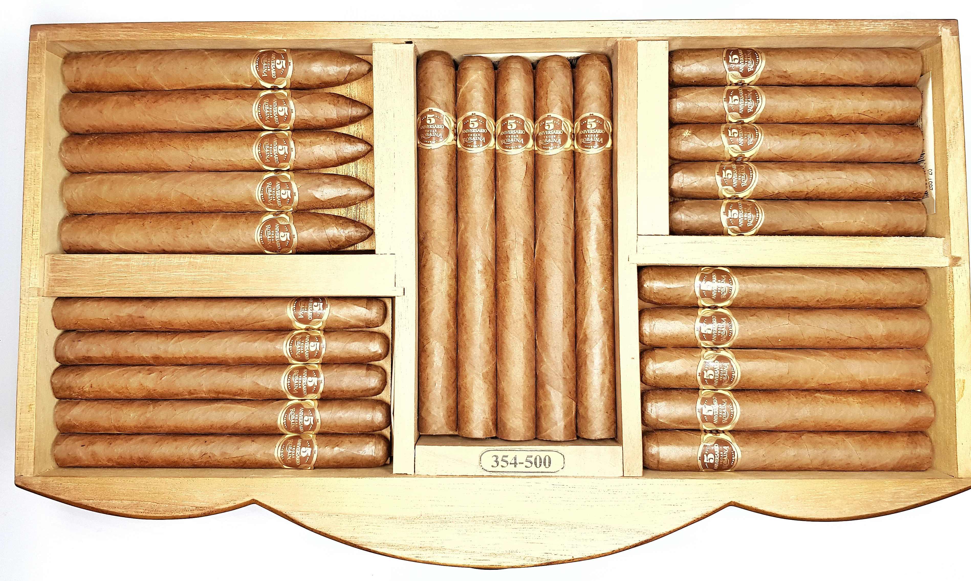 (H) Vegas Robaina 5th Anivesario (2003)