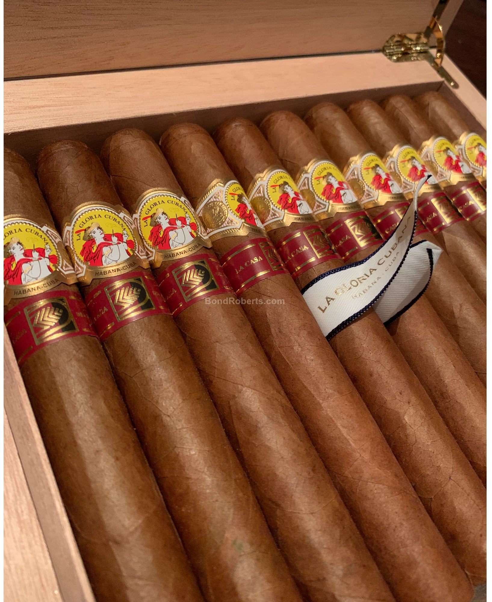 La Gloria Cubana Glorias LCDH Exclusivo 2022 Luxury boîte nature box of ...