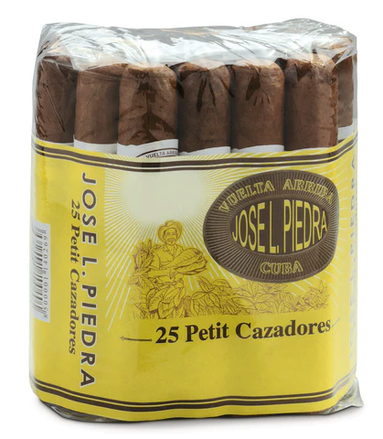 JOSE L. PIEDRA PETIT CAZADORES CIGAR - Box of 25 - Habanos Cigaren