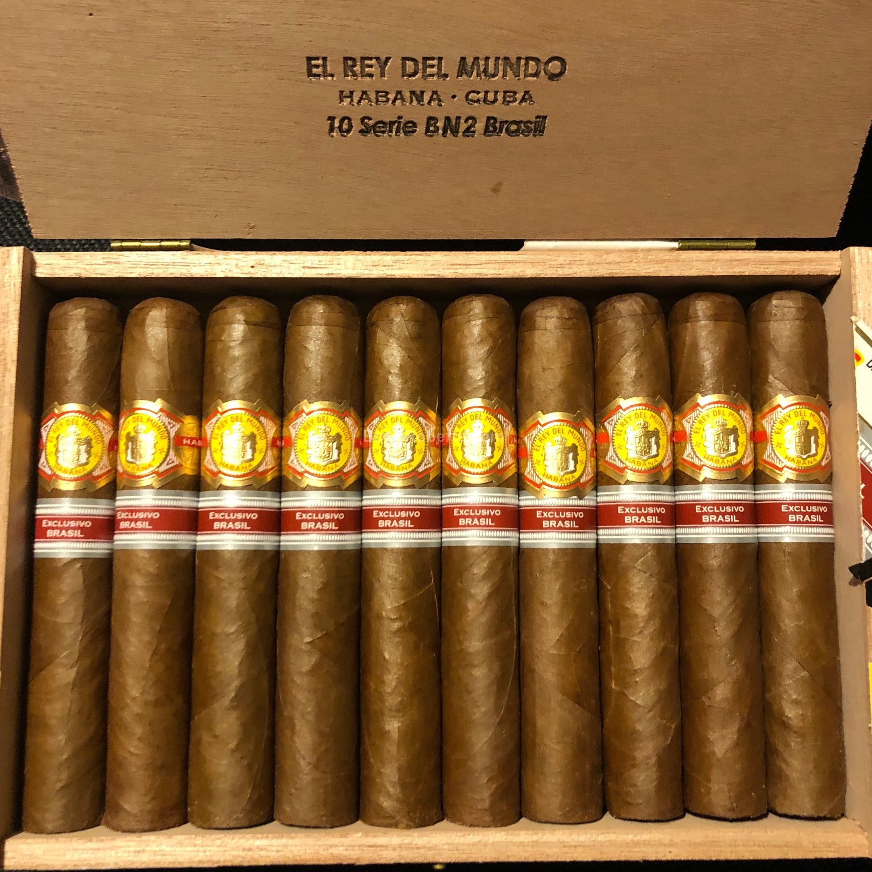 El Rey del Mundo Serie BN2 Edición Regional Brasil 2021 Numbered semi ...