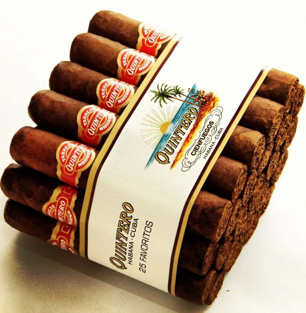 Quintero Favoritos | Cigar available at Charlies Cigars Mumbai