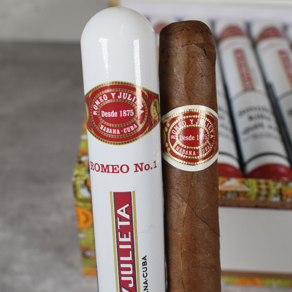 Romeo y Julieta No. 1 Tubed Cigar - 1 Single