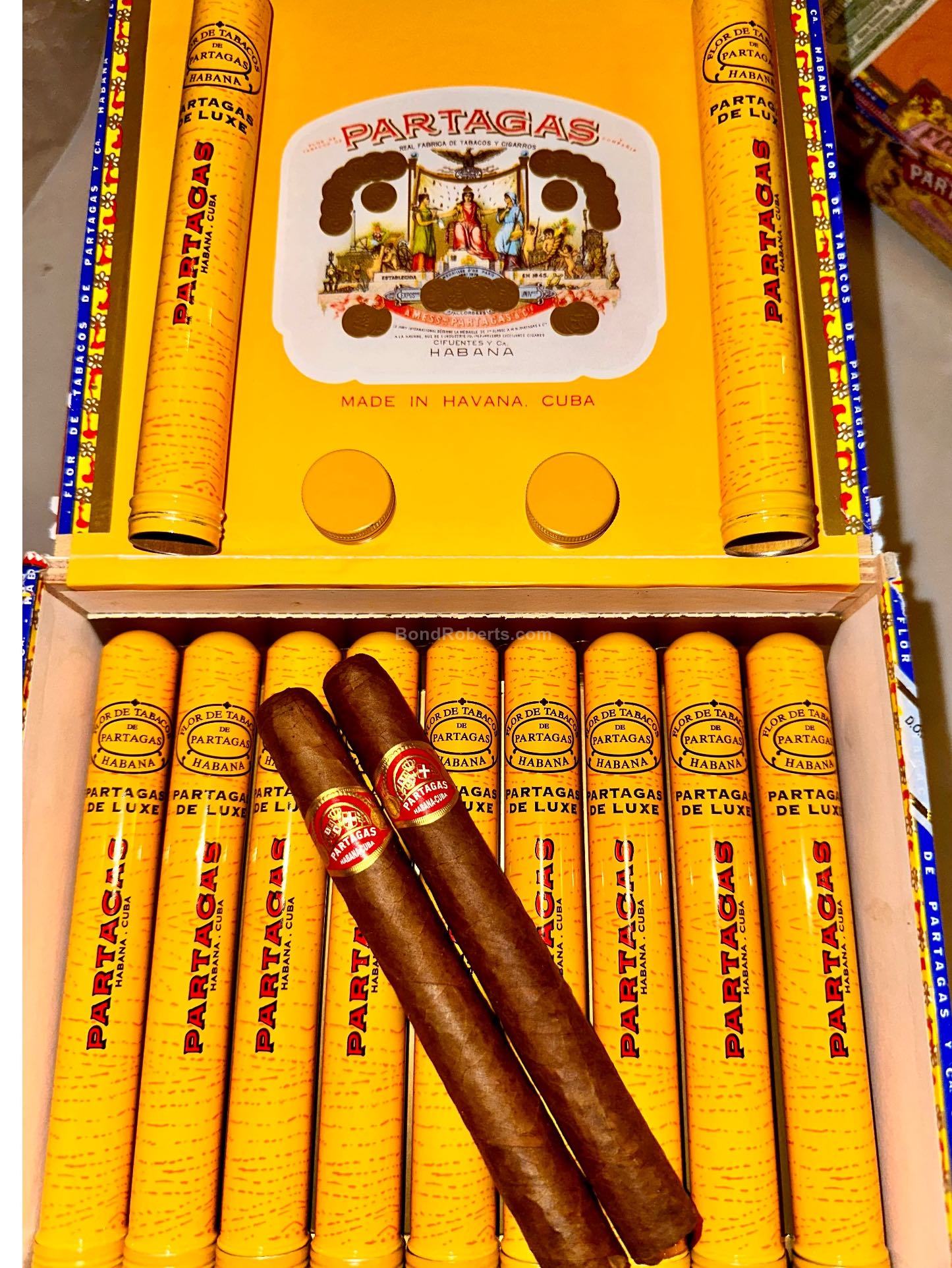Partagás Partagás de Luxe 2020 Dress Box of 25 cigars in aluminium tube ...