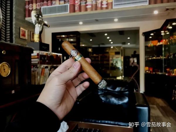 新会雪茄品鉴馆（会城街道店） 雪茄吧