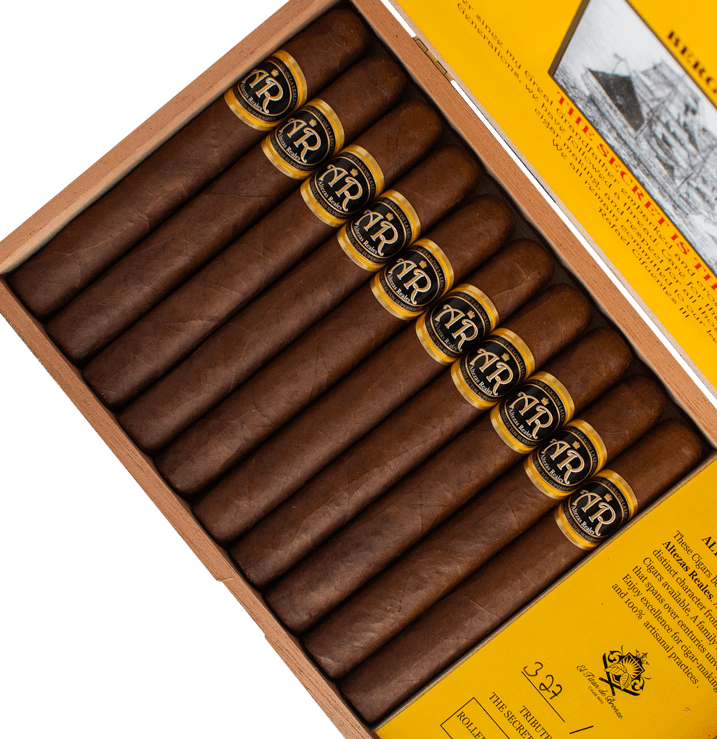 Buy Altezas Reales 1871 Toro Online at Small Batch Cigar | Best Online ...