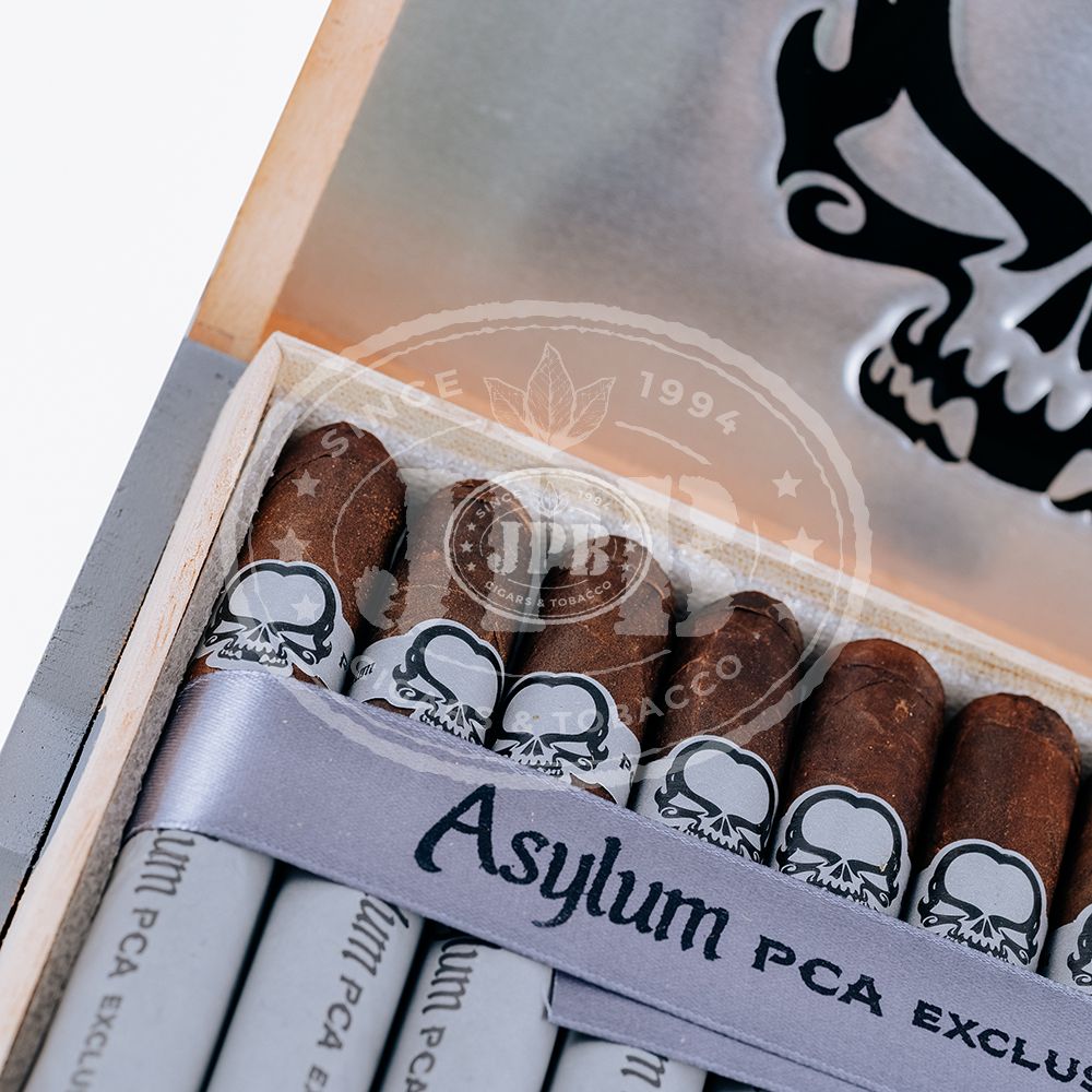 Asylum Premium Robusto (5" x 50)