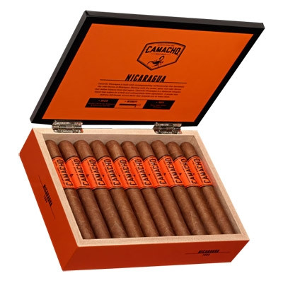 Camacho 卡马乔 尼加拉瓜 丘吉尔 雪茄资料
