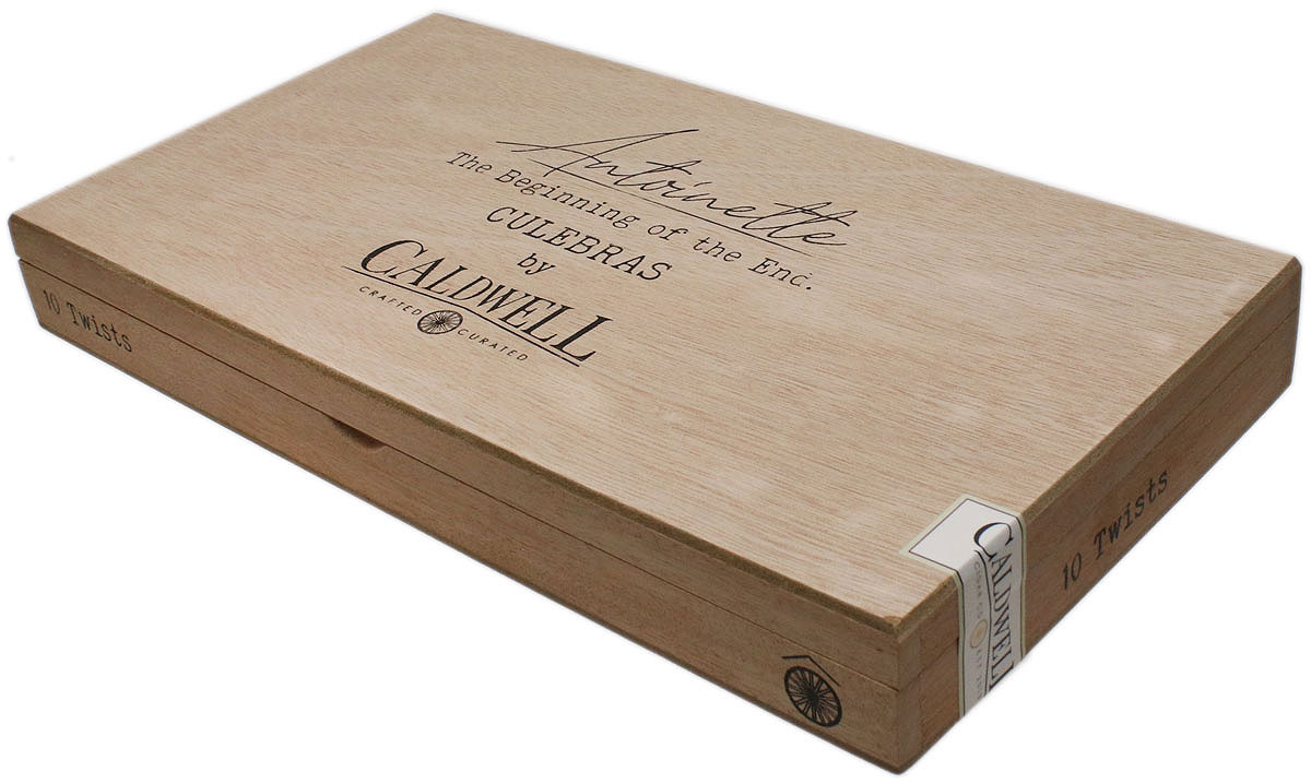 考德威尔 匠心精选 安托瓦内特 Caldwell Crafted and Curated Antoinette