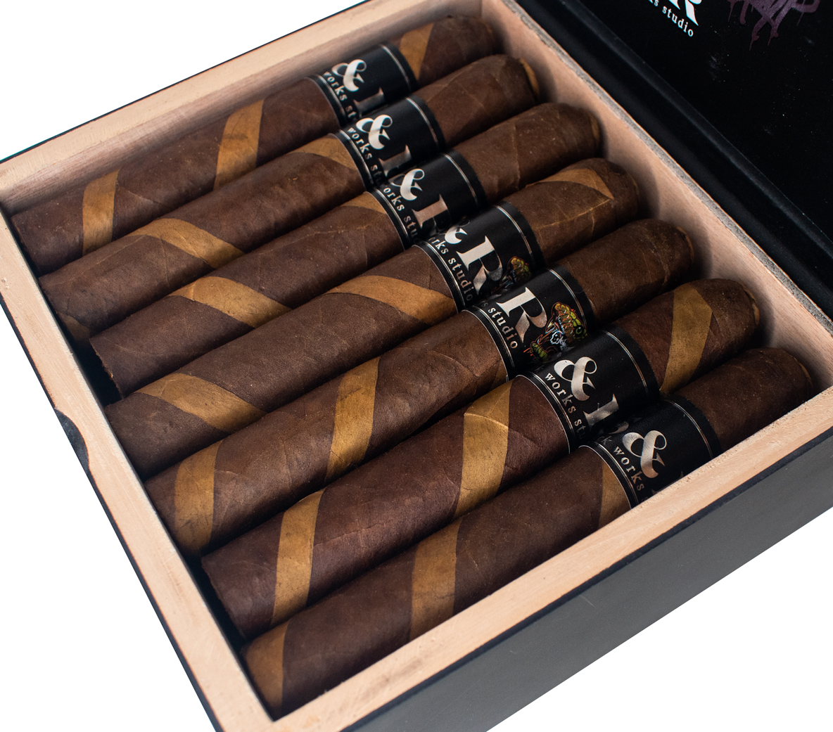Black Works Studio S&R Barber Pole Robusto