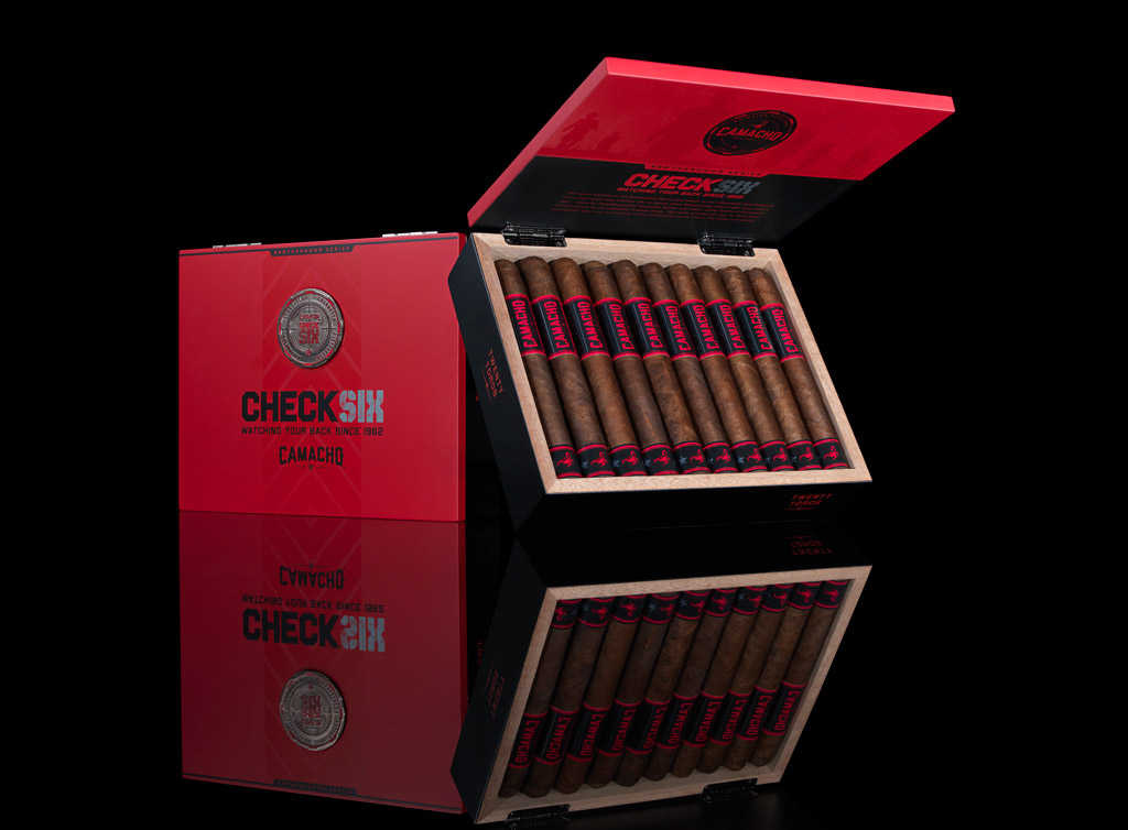 卡马乔 检查六 Camacho Check Six