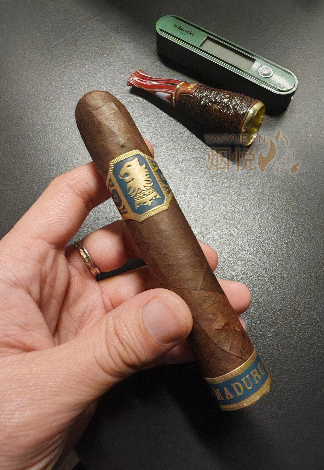 DREW ESTATE UNDERCROWN MADURO ROBUSTO - 雪茄交流 - 烟悦网论坛