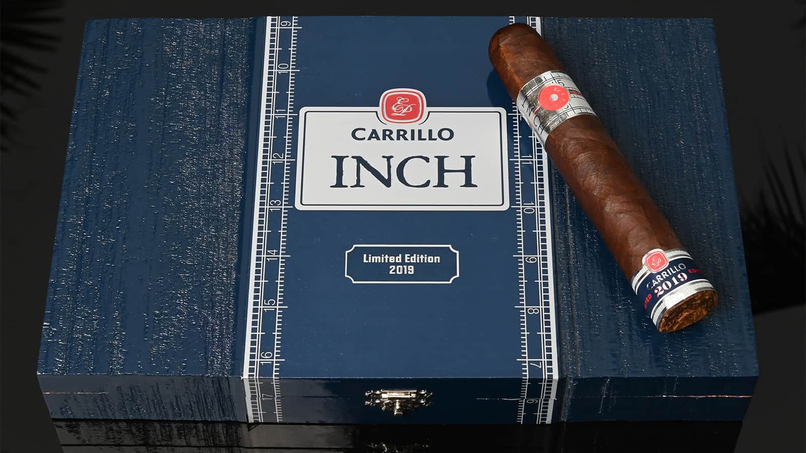 Limited-Edition INCH - Casa Carrillo Cigars